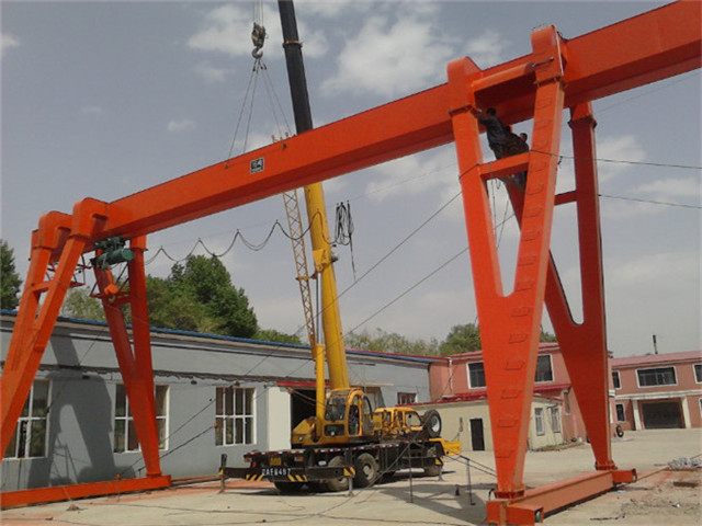 Sale of a gantry crane 5 tons in China