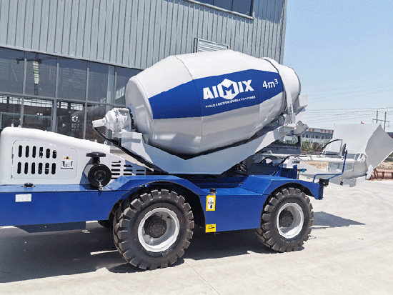 Self Loading Concrete Mixer Truck for Sale